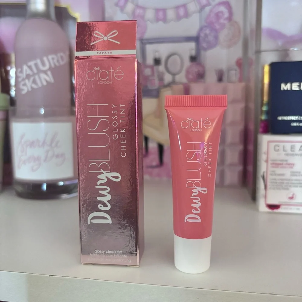 💝NIB Ciate Dewy Blush Glossy Cheek Tint -Papaya💝